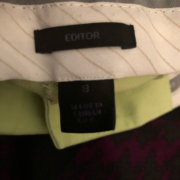 Misses Express brand Editor style capris - Picture 3 of 4